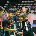 Jojo-Ginting Ajak Penonton Tanding Bulu Tangkis di wondr BrightUp Cup
