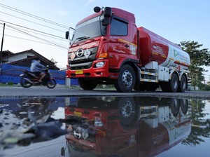 Cerita Awak Mobil Tangki Pertamina Antar BBM di Wilayah Terdampak Bencana
