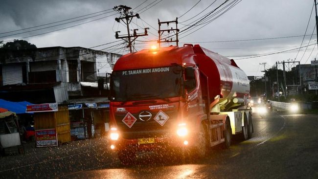 Tembus Akses Terputus, Pertamina Berhasil Menyalurkan BBM ke Bireuen