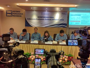 Pengusaha Prediksi Ekonomi Tahun Depan Tumbuh 5%, Bukan 6%!