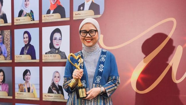 Kartini Pegadaian Raih Woman Empower Woman Award 2025
