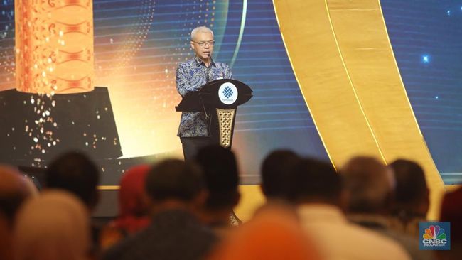 Sederet Gubernur Raih Penghargaan Pembina Produktivitas dari Kemnaker