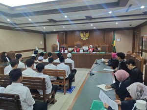 Hakim Tolak Eksepsi 7 Terdakwa Kasus Kericuhan Akhir Agustus