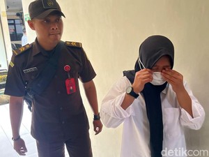 Lesbian Pemerkosa Janda di Mojokerto Paksa Korban Panggil Suami
