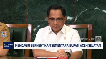 Video: Mendagri Berhentikan Sementara Bupati Aceh Selatan