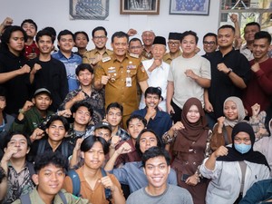 Gubernur Jateng Ahmad Luthfi Janji Biayai Kos-Kuliah Mahasiswa Aceh dan Sumatera
