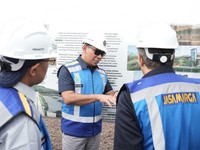 Pulihkan Korban Bencana, Jasa Marga Salurkan Bantuan ke Sumatra