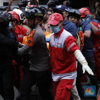 22 Orang Tewas, Penampakan Kebakaran Gedung Terra Drone di Jakpus