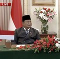 Perdana Menteri Pakistan Sebut Penyair Indonesia di Depan Prabowo