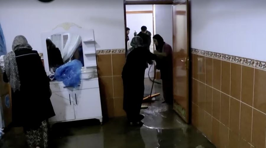 Dua orang tewas dan empat lainnya luka-luka pada hari Selasa (9 Desember) ketika banjir melanda distrik Chamchamal di wilayah Kurdistan Irak. (Reuters TV)