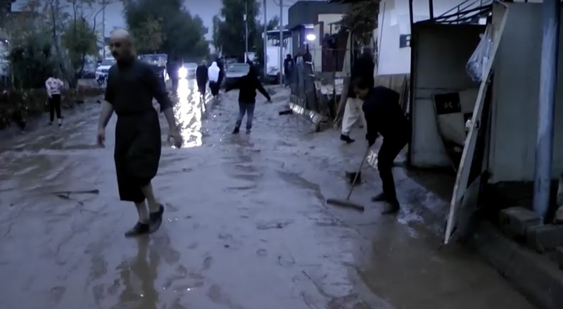 Dua orang tewas dan empat lainnya luka-luka pada hari Selasa (9 Desember) ketika banjir melanda distrik Chamchamal di wilayah Kurdistan Irak. (Reuters TV)