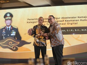 Irjen Rudi Jadikan detikJabar Awards Pemicu Terus Berbuat Baik untuk Warga Jabar