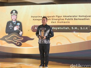 Kapolres Ciamis Dianugerahi Tokoh Sinergitas Publik Berkeadilan dan Humanis