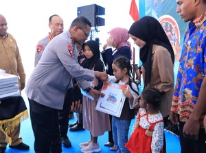 10 Anak Polisi Korban KKB Papua Dapat Tunjangan Pendidikan Rp 45 Juta