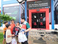 Pertamina Bagikan Bantuan Kesehatan untuk Masyarakat di Aceh Tamiang