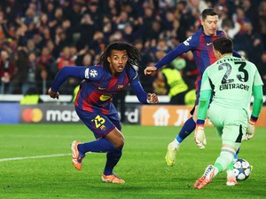 Barcelona Vs Eintracht Frankfurt: Kounde 2 Gol, Barca Menang Tipis
