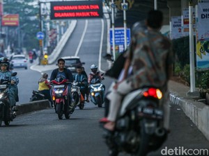 Lawan Arah di Malaysia Didenda Rp 60 Juta, di Indonesia Cuma Rp 500 Ribu