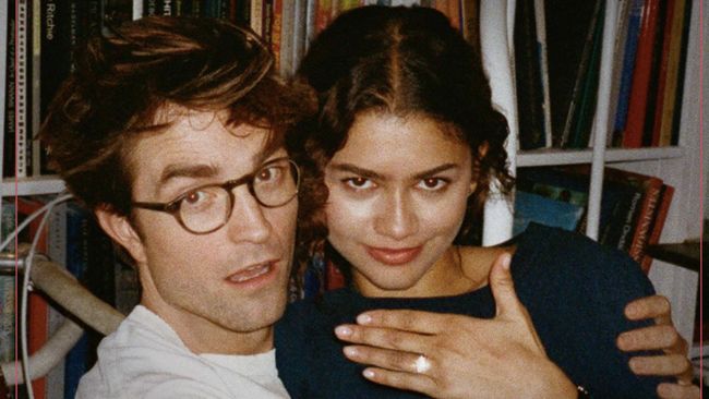 Zendaya Tiba-Tiba Dilamar Robert Pattinson di Film 'The Drama'