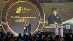 Video: Tegas Berantas Korupsi, ST Burhanduddin Raih Penghargaan Khusus