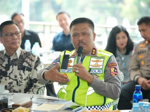 Video Kakorlantas Berduka Atas Insiden Laka Maut di Tol Krapyak