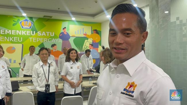 Rombongan Pengusaha Pagi-Pagi Datangi Kantor Purbaya, Ada Apa?