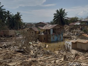 Kemensos Salurkan Bantuan Tanggap Darurat Bencana Sumatera Rp 100,4 M