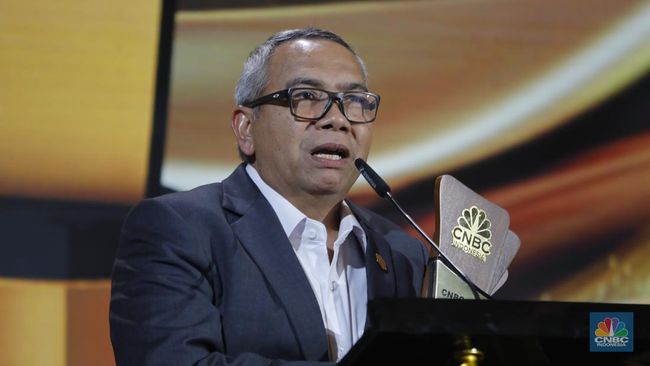 Raih Kepercayaan Publik, LPS Sabet Penghargaan di CNBC Indonesia Award