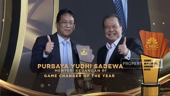 Video: Menkeu Purbaya Dapat Penghargaan 