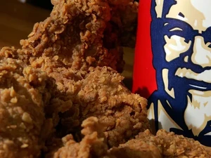 Ternyata Michael Jackson Paling Doyan Ayam Goreng KFC!