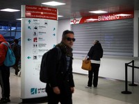 Diserbu Mogok Massal, Negara Eropa Ini Lumpuh Total