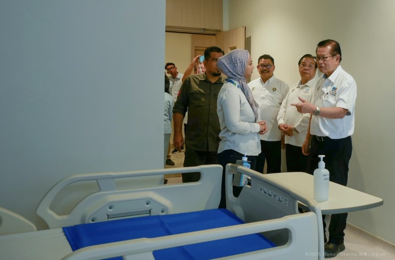 Otorita IKN menerima kunjungan kenegaraan dari Menteri Pengangkutan Sarawak membahas mengenai potensi kolaborasi dan investasi di Kantor Otorita IKN pada Rabu (10/12/2025). (Humas Otorita Ibu Kota Nusantara)