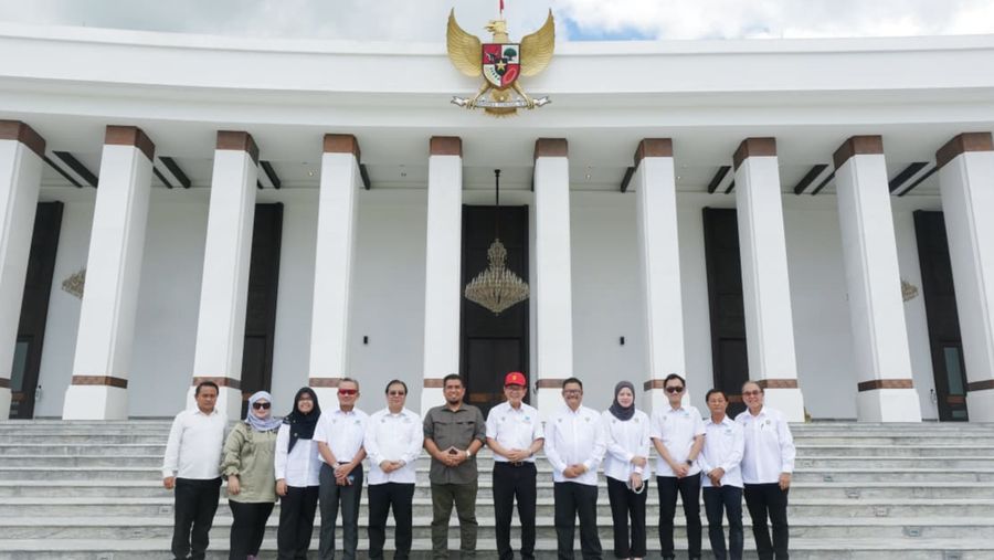 Otorita IKN menerima kunjungan kenegaraan dari Menteri Pengangkutan Sarawak membahas mengenai potensi kolaborasi dan investasi di Kantor Otorita IKN pada Rabu (10/12/2025). (Humas Otorita Ibu Kota Nusantara)