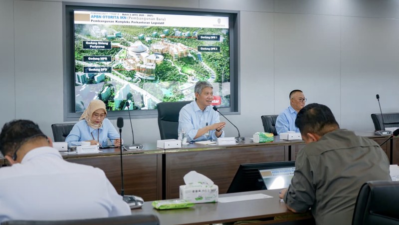 Otorita IKN menerima kunjungan kenegaraan dari Menteri Pengangkutan Sarawak membahas mengenai potensi kolaborasi dan investasi di Kantor Otorita IKN pada Rabu (10/12/2025). (Humas Otorita Ibu Kota Nusantara)