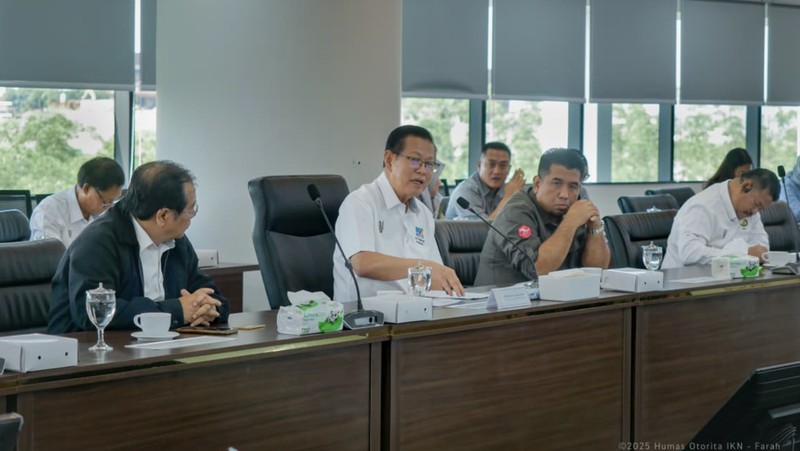 Otorita IKN menerima kunjungan kenegaraan dari Menteri Pengangkutan Sarawak membahas mengenai potensi kolaborasi dan investasi di Kantor Otorita IKN pada Rabu (10/12/2025). (Humas Otorita Ibu Kota Nusantara)