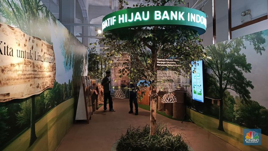 Pameran Ecophilia di Museum Bank Indonesia, Jakarta, Rabu (10/12/2025). (CNBC Indonesia/Kanthi Malikha)