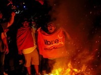 Negara Memanas, Presiden Tuduh Ada 'Kudeta' Lewat Pemilu Baru