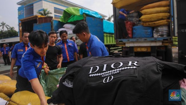 Kronologi Penindakan Impor Pakaian Ilegal Made In China dan Bangladesh