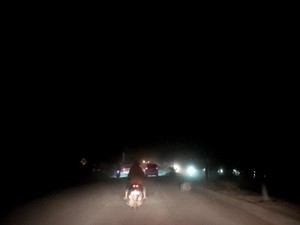 Listrik di Aceh Tamiang Masih Banyak yang Padam, Warga Bakar Kayu-Pakai Genset