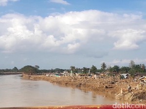 Tekong Perahu Sebut Sungai Tamiang Tambah Lebar 20 Meter Usai Banjir Bandang