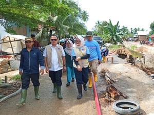 Dukcapil Bantu Cetak Ulang Dokumen-Identifikasi Korban di Sumatera-Aceh