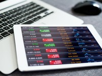 IHSG Terkoreksi, 5 Saham Ini Berpotensi Kasih Cuan Hari Ini