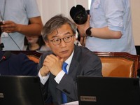 Menteri Resign Gegara Skandal Korupsi Gereja