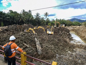 BPBD Update Korban Banjir-Longsor di Sumut: 355 Orang Meninggal dan 83 Hilang