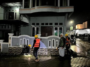 Bocah 4 Tahun Diduga Hanyut dalam Selokan Saat Hujan Deras di Jambi