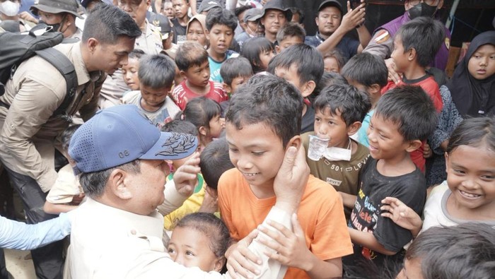 Saatnya Presiden Prabowo Subianto Berkantor di Daerah Bencana