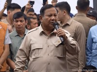 Prabowo di Aceh Tamiang: Kita tidak Boleh Tebang Pohon Sembarangan