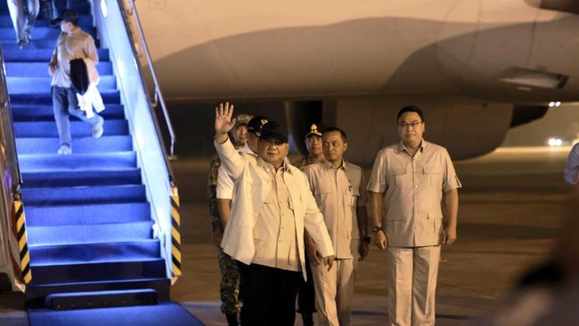 Usai Lawatan ke Pakistan dan Rusia, Prabowo Langsung Terbang ke Medan