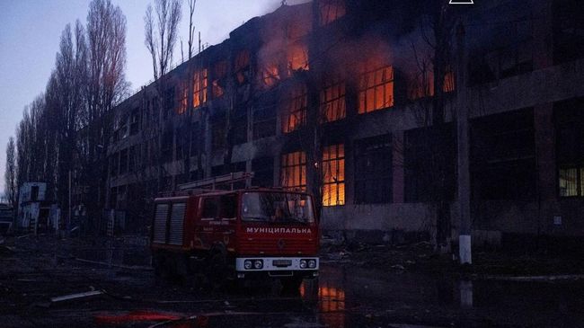 Gelap Gulita Dimana-mana, Ratusan Drone Rusia Hantam Pelabuhan