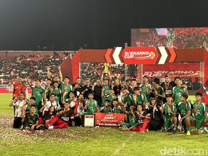 Drama Adu Penalti, Banteng Jatim Juarai Soekarno Cup 2025