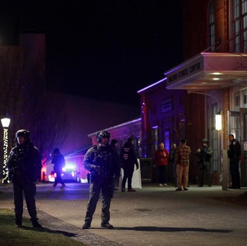 Terekam CCTV! Ini Sosok Penembak Brutal ke Universitas, 2 Orang Tewas